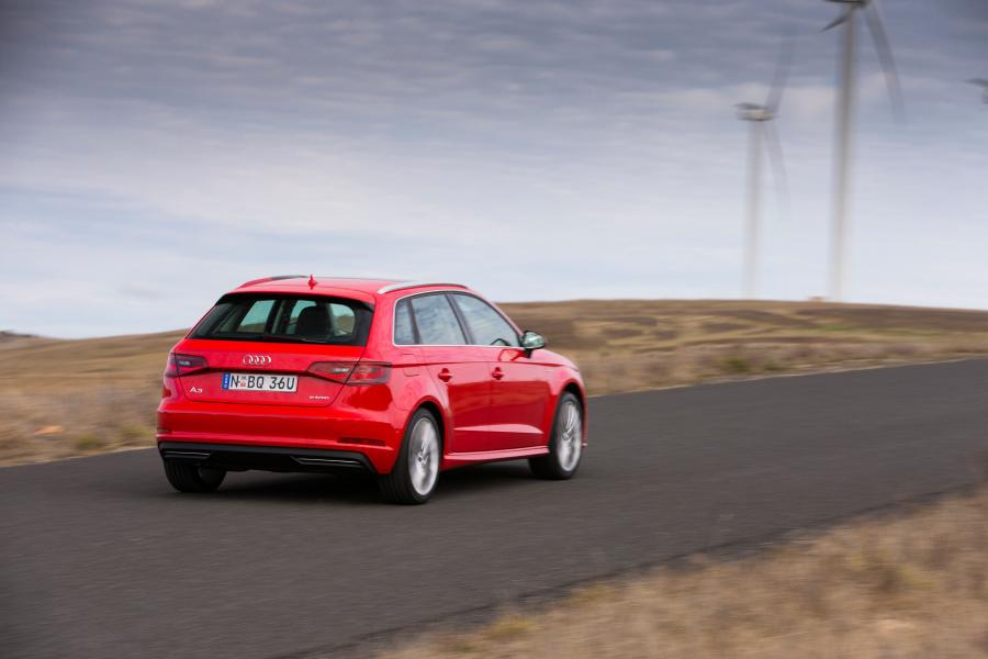  Audi A3 Sportback e-tron (8V) 2015 года  (AU) (фото 5 из 25)